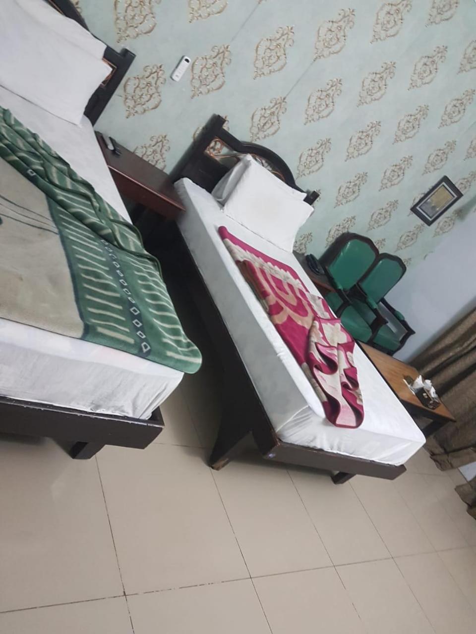 Hotel Silver Sand Мултан Экстерьер фото